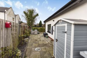 Courtyard Garden- click for photo gallery